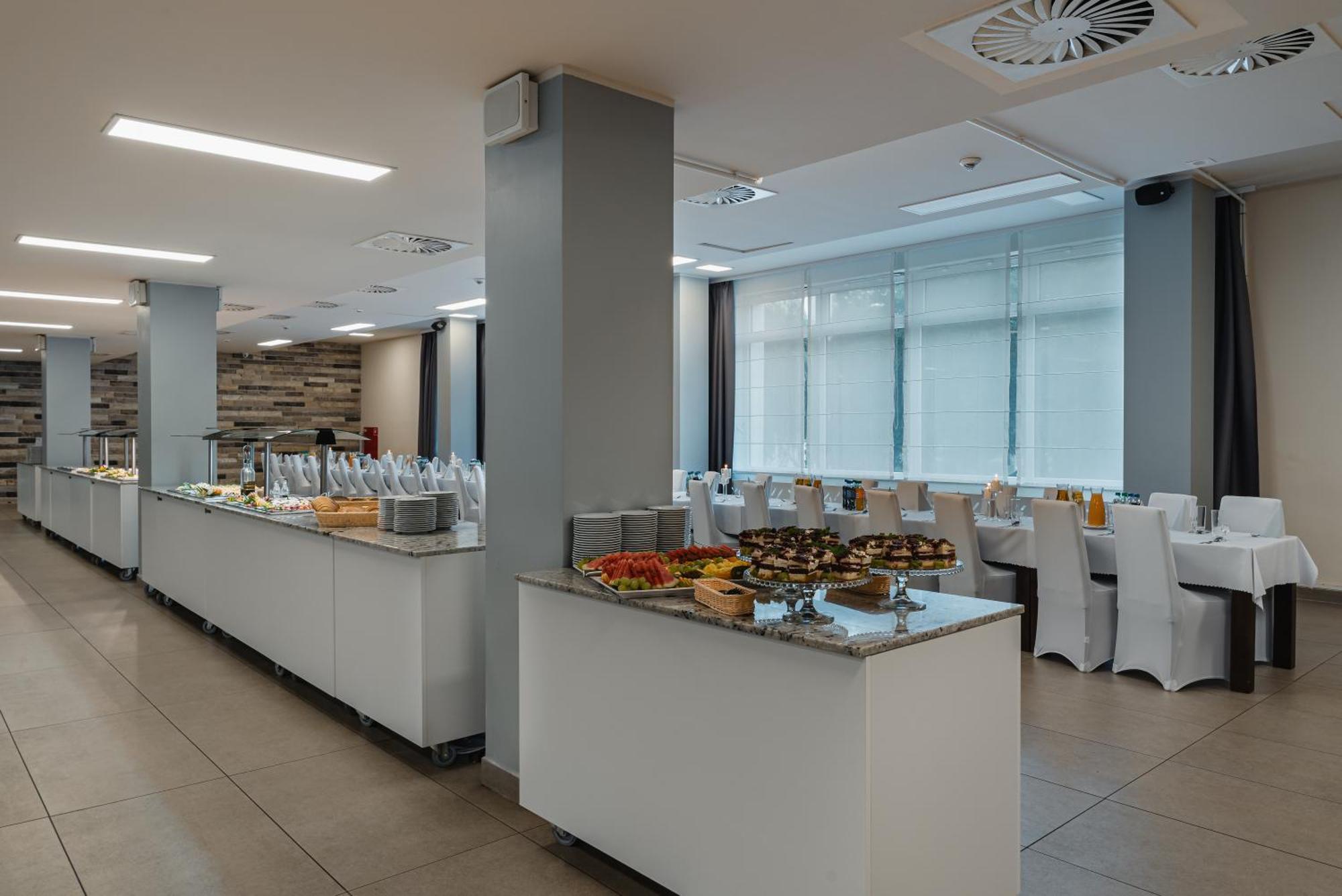 拉塔 Osrodek Delfin Rewita酒店 外观 照片