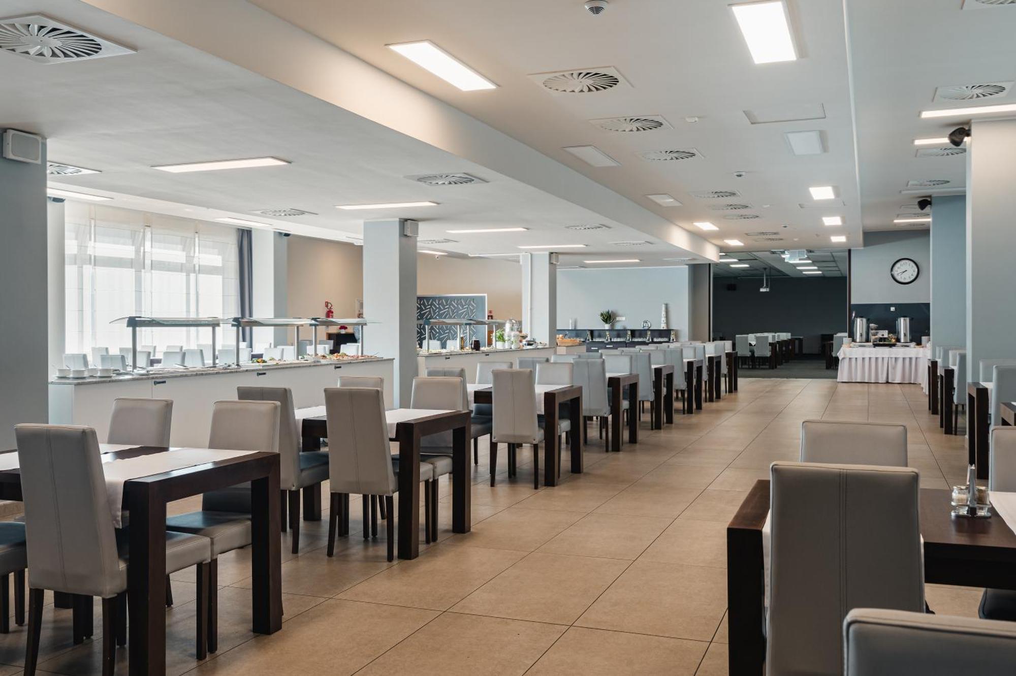 拉塔 Osrodek Delfin Rewita酒店 外观 照片